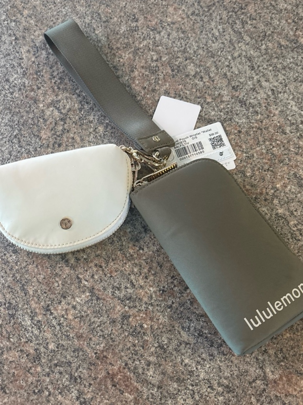 lululemon athletica Card Wristlet Pouch in White & Olive